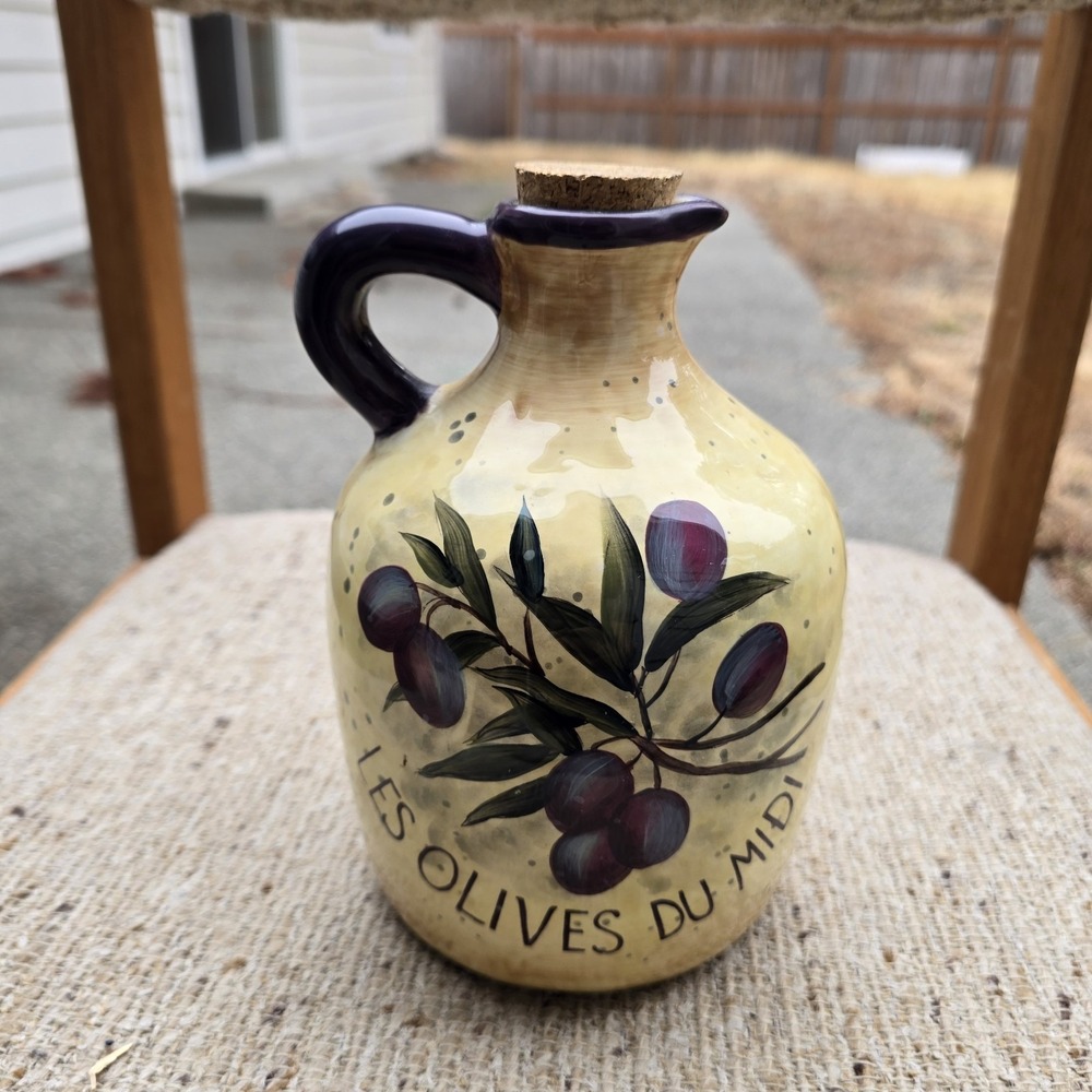 Olive Oil large Cruet, Hand painted Ceramic - Picture 3 of 4